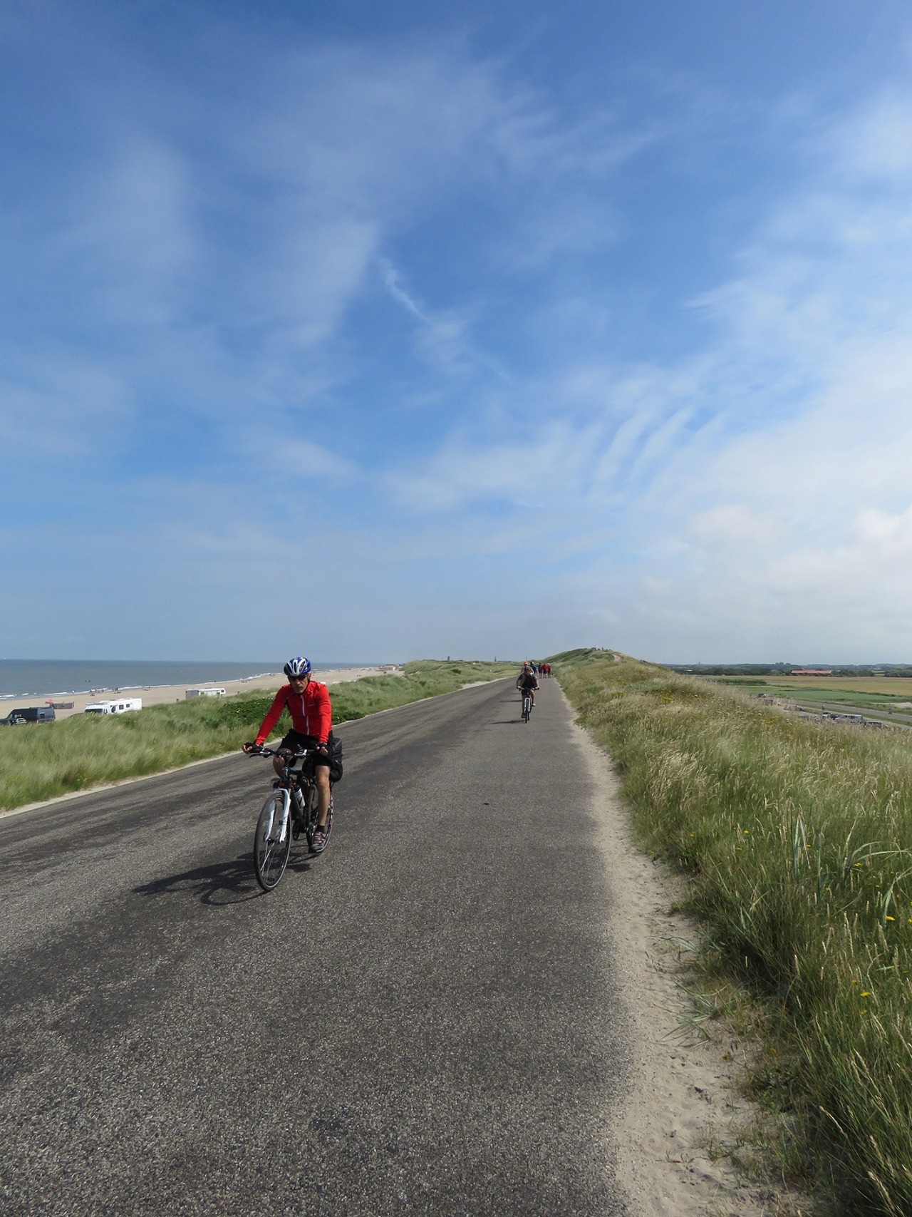 fietsen langs 't gat van de Zeeuwse rivièra