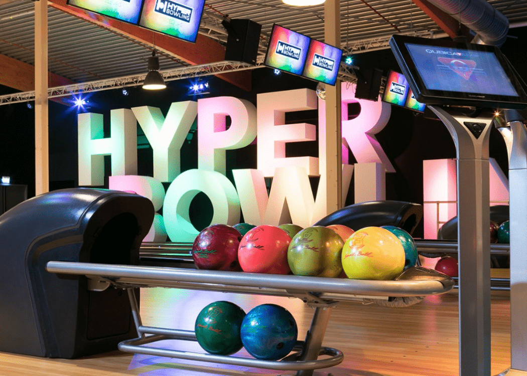 hyperbowling